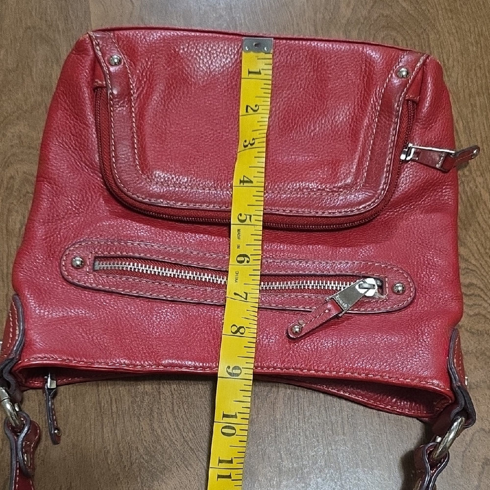 Tignanello Chic Red Leather Crossbody Bag‎ Lightweight Casual Small Bag - Picture 14 of 16